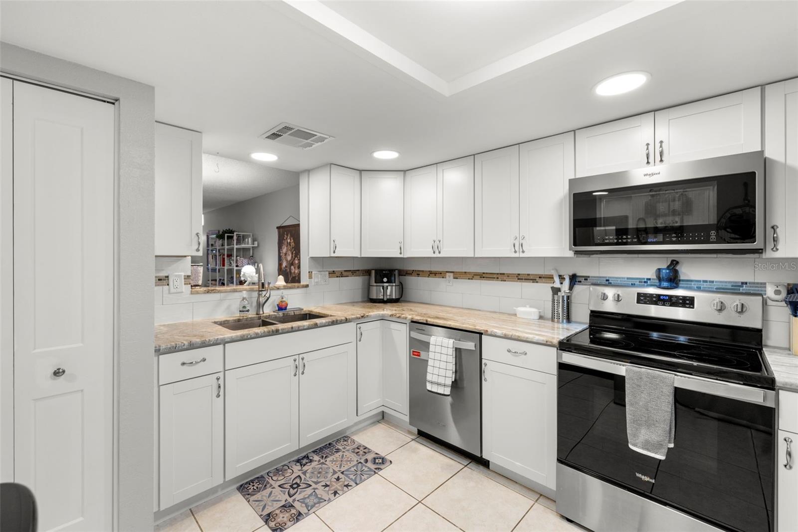 8330 HIGH POINT CIRCLE 6