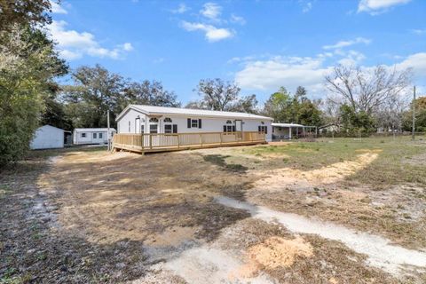 A home in HOMOSASSA