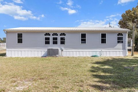 A home in HOMOSASSA