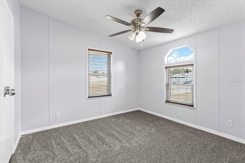 A home in HOMOSASSA