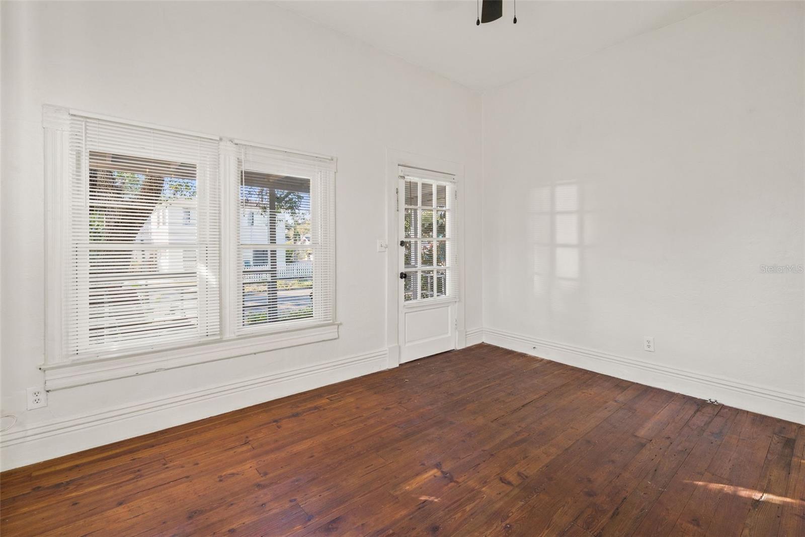 CENTRAL PARK BLKS 1 2 4 TO 12 - Residential Income