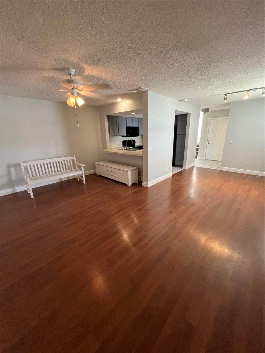 2421 SUMMERFIELD WAY