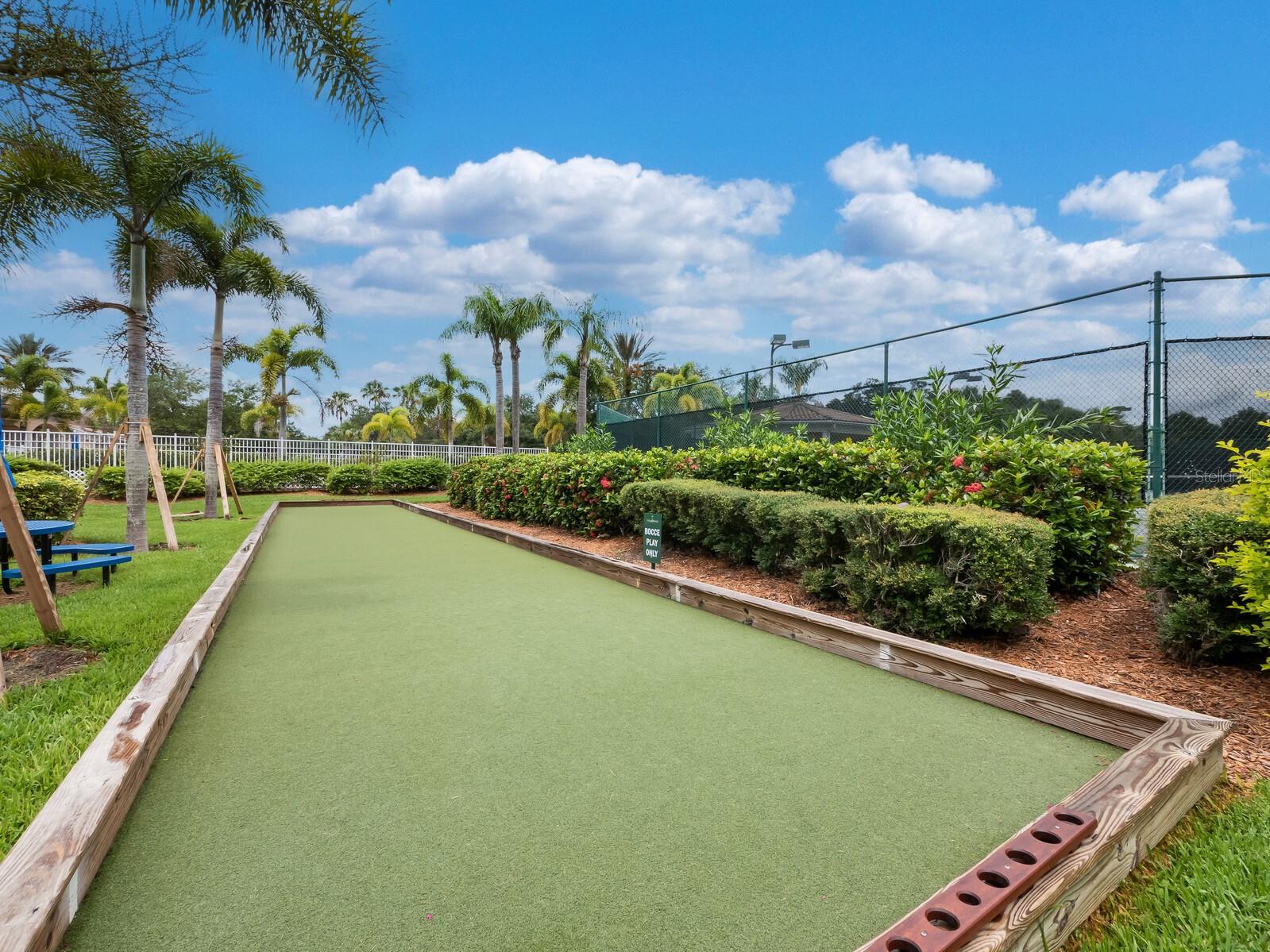 VILLAGEWALK - Residential