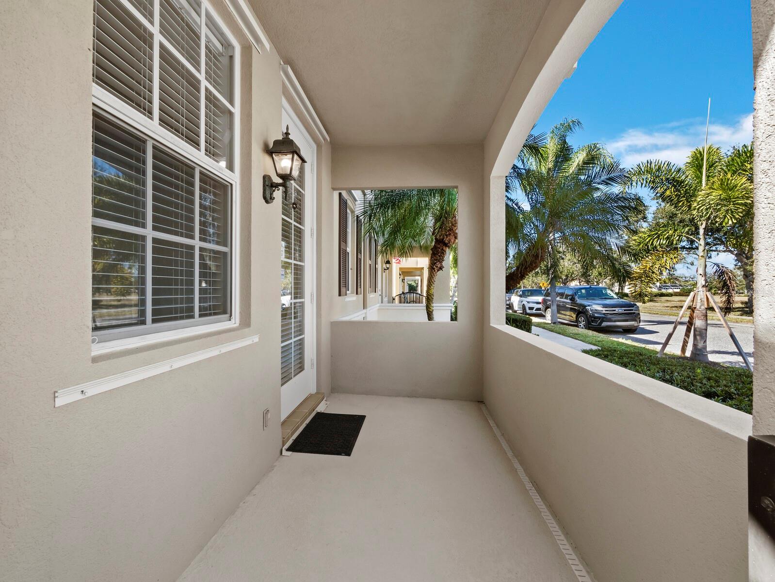 VILLAGEWALK - Residential