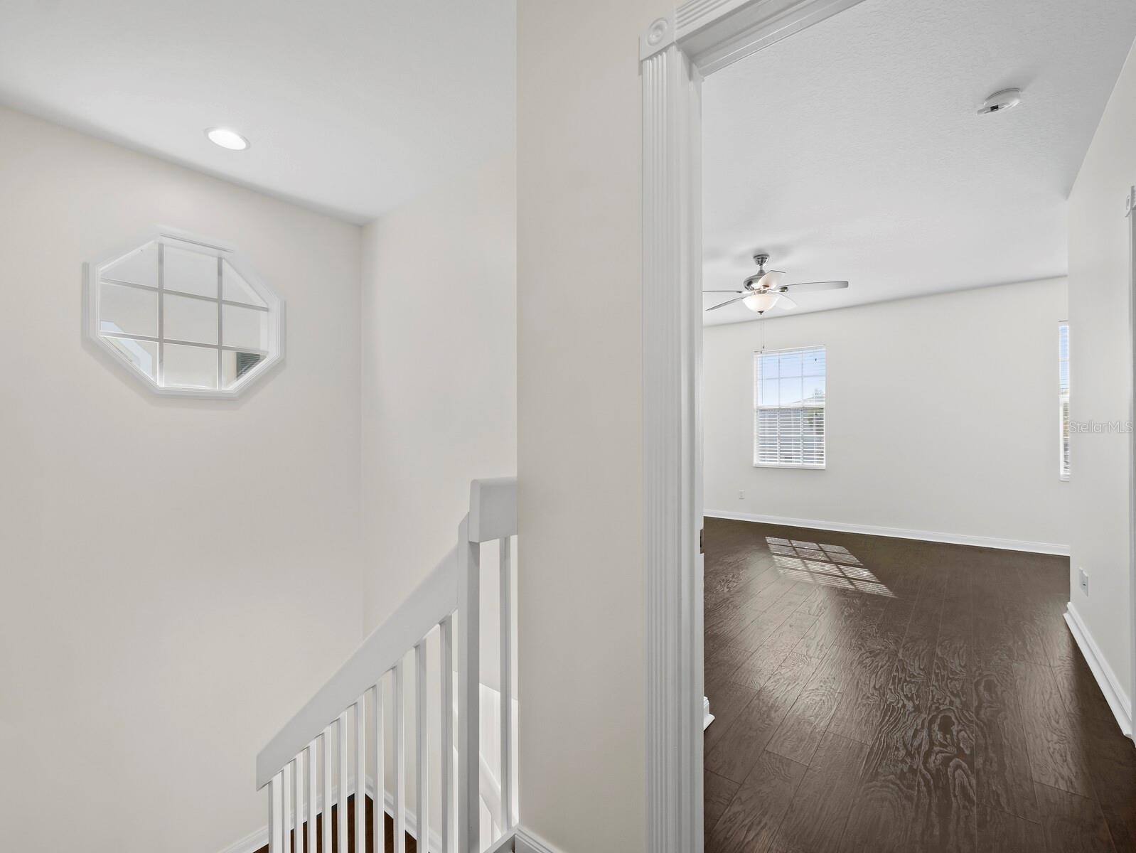 VILLAGEWALK - Residential