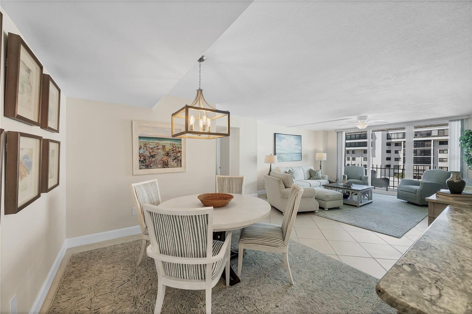 LIDO BEACH CLUB - Residential