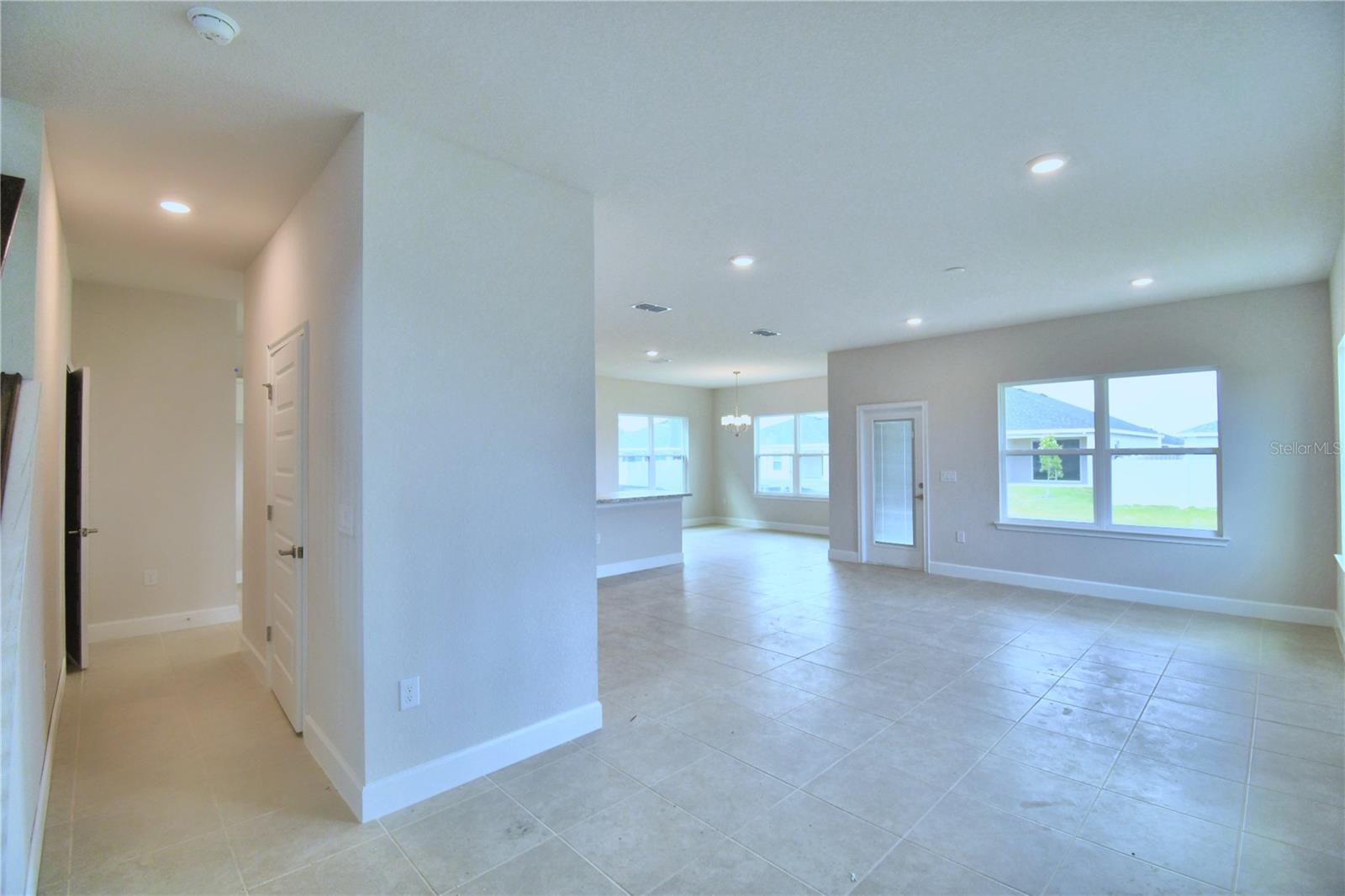 1413 LEAMINGTON LANE