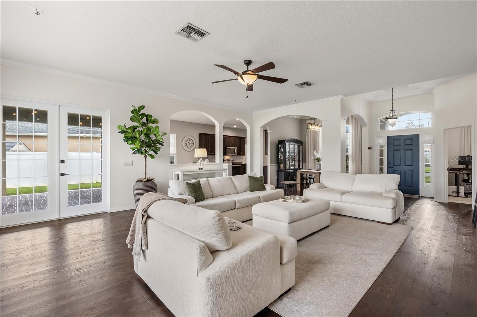 4247 CRANMORE COURT