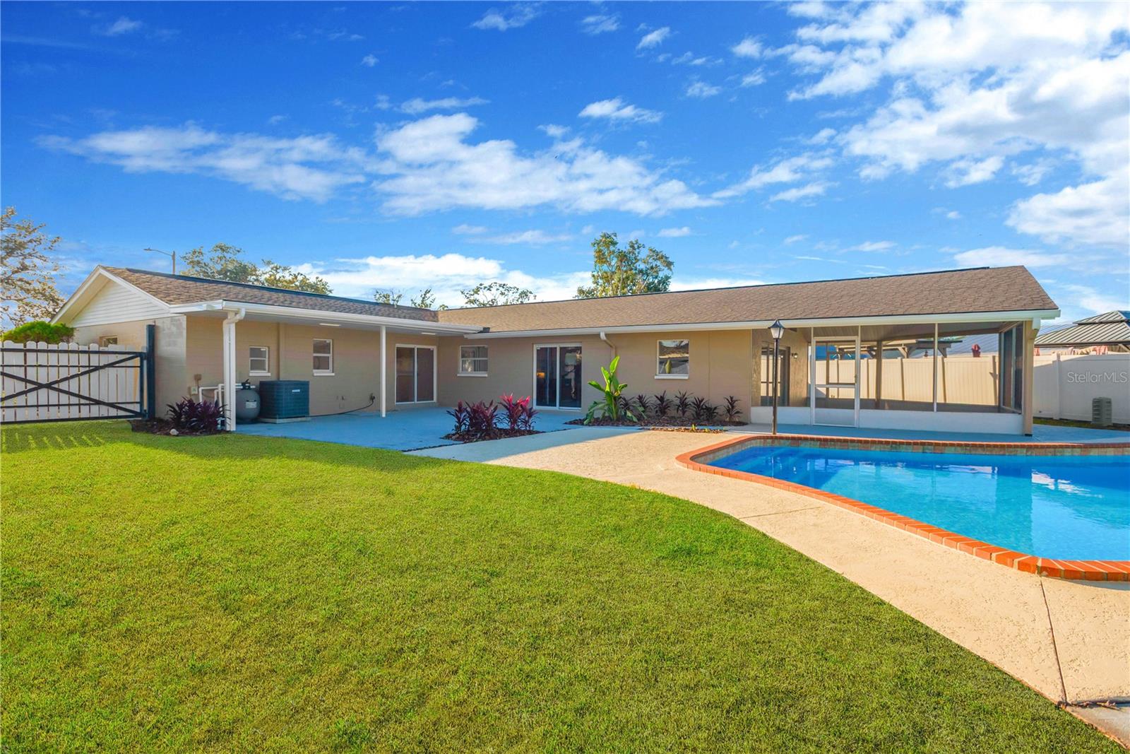 TOWNN COUNTRY PARK UNIT 24 - Residential