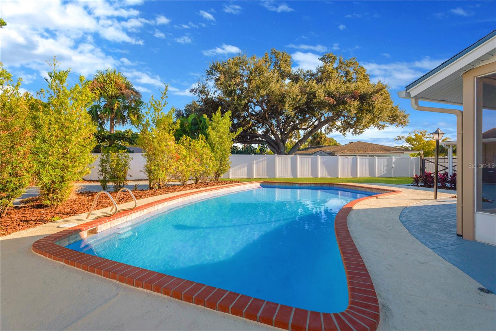 TOWNN COUNTRY PARK UNIT 24 - Residential