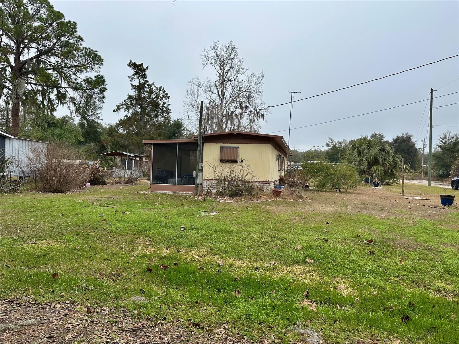 LAKE WEIR PLACE - Residential