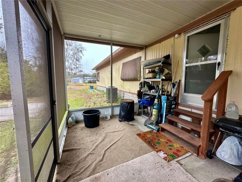 A home in OCKLAWAHA