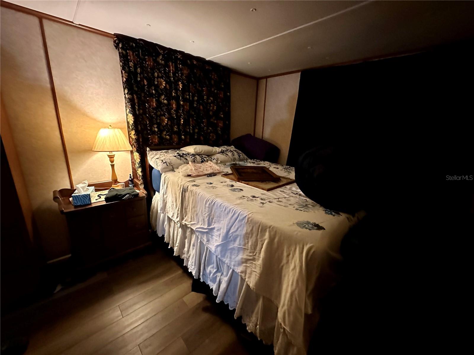 LAKE WEIR PLACE - Residential