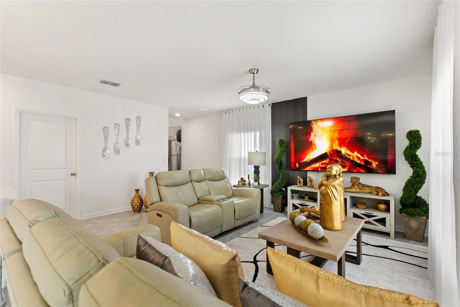 CASCADES PH 1A - Residential