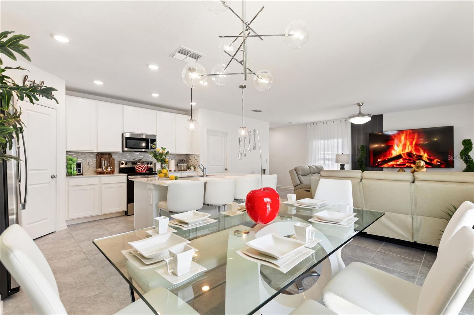 CASCADES PH 1A - Residential