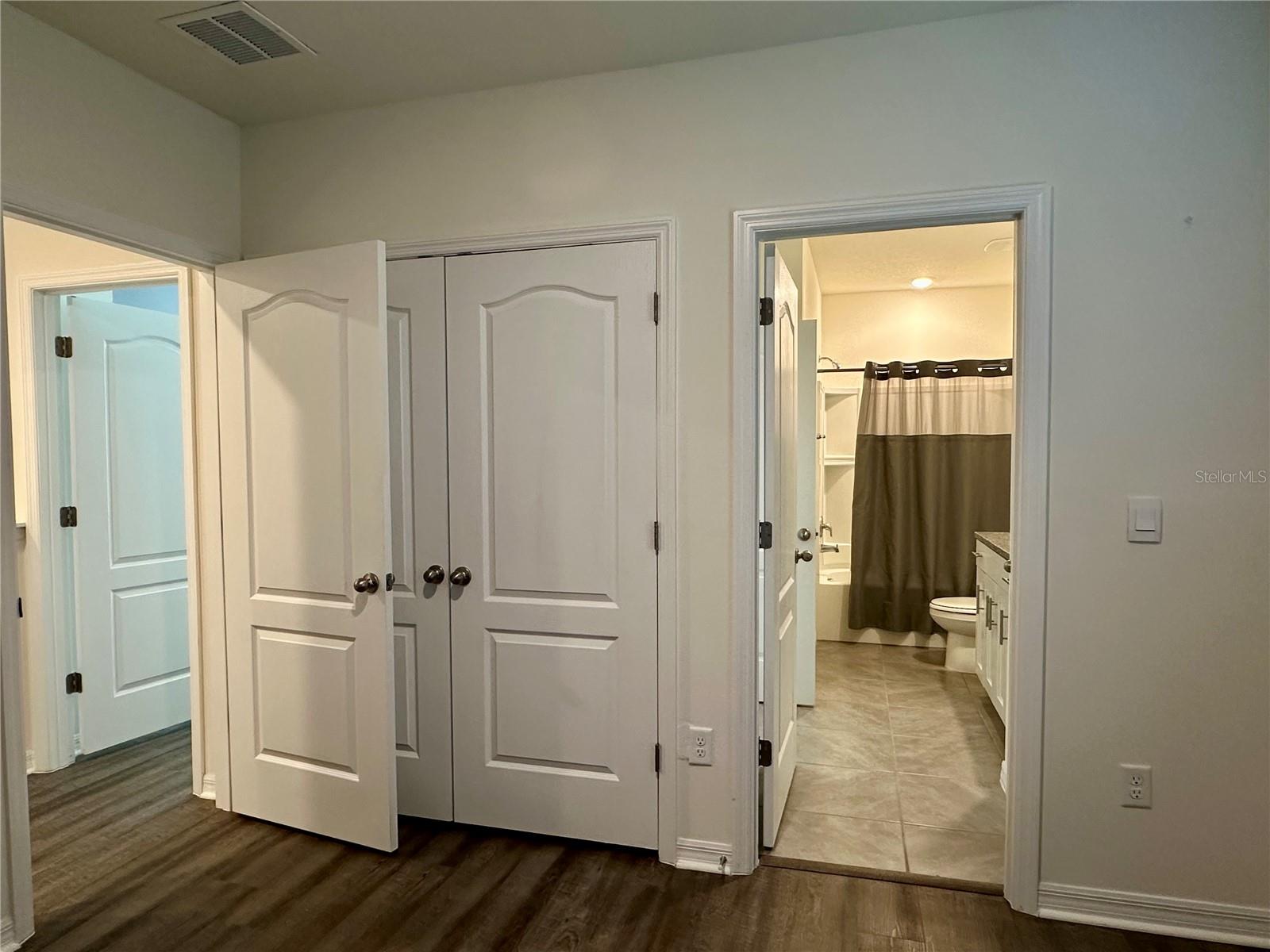 RESERVE/STRICKLAND - Residential