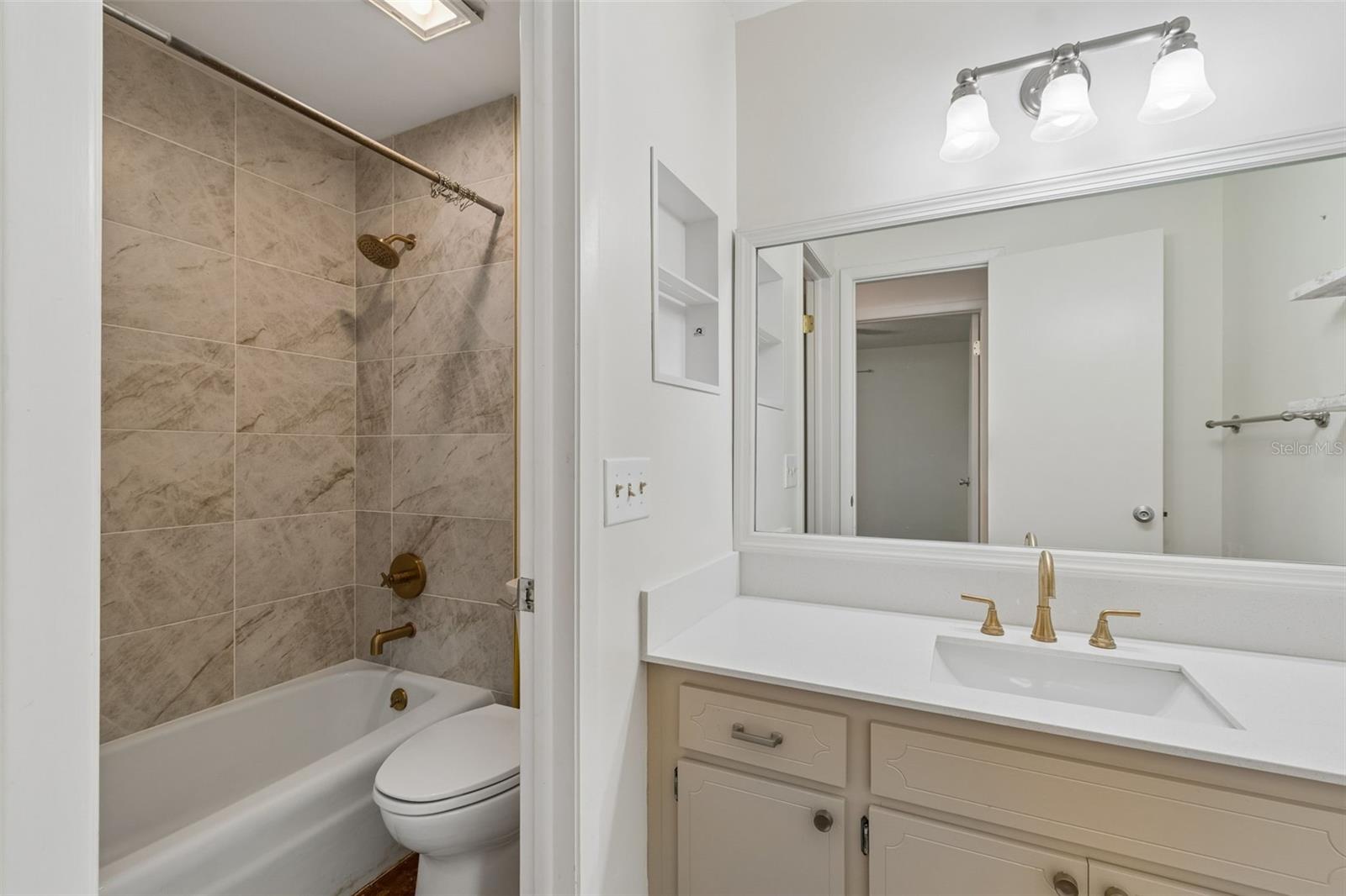 LAKE MAGDALENE ARMS ESTATES SC 1 - Residential