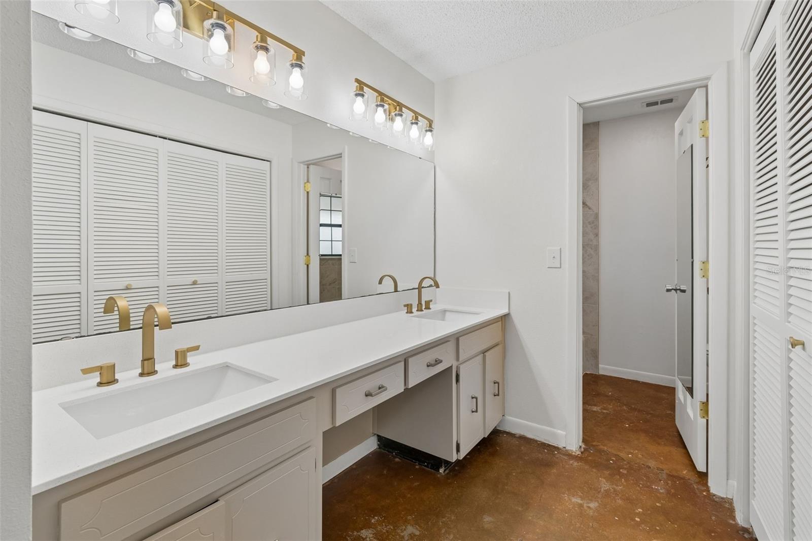 LAKE MAGDALENE ARMS ESTATES SC 1 - Residential