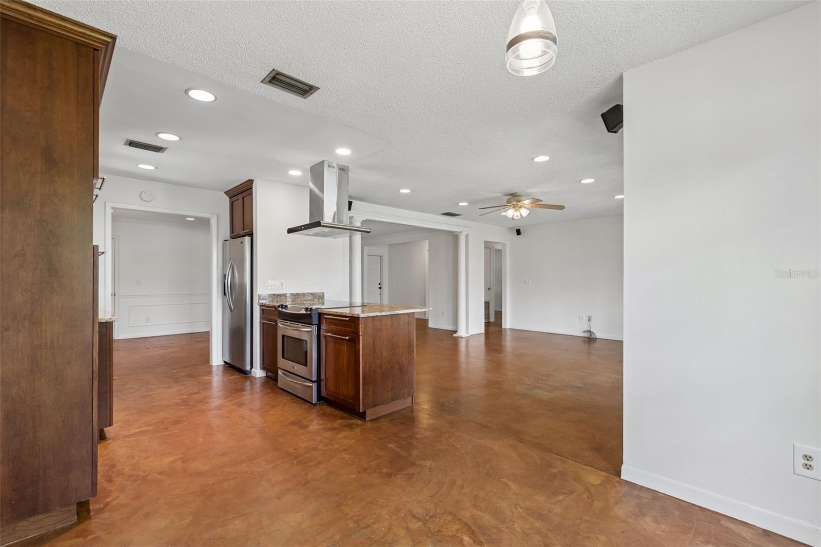 LAKE MAGDALENE ARMS ESTATES SC 1 - Residential