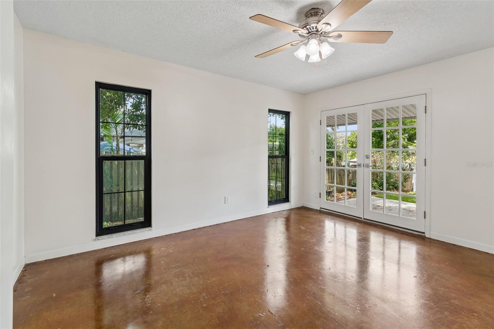 LAKE MAGDALENE ARMS ESTATES SC 1 - Residential