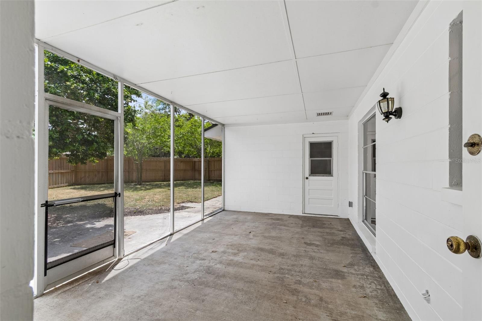 LAKE MAGDALENE ARMS ESTATES SC 1 - Residential