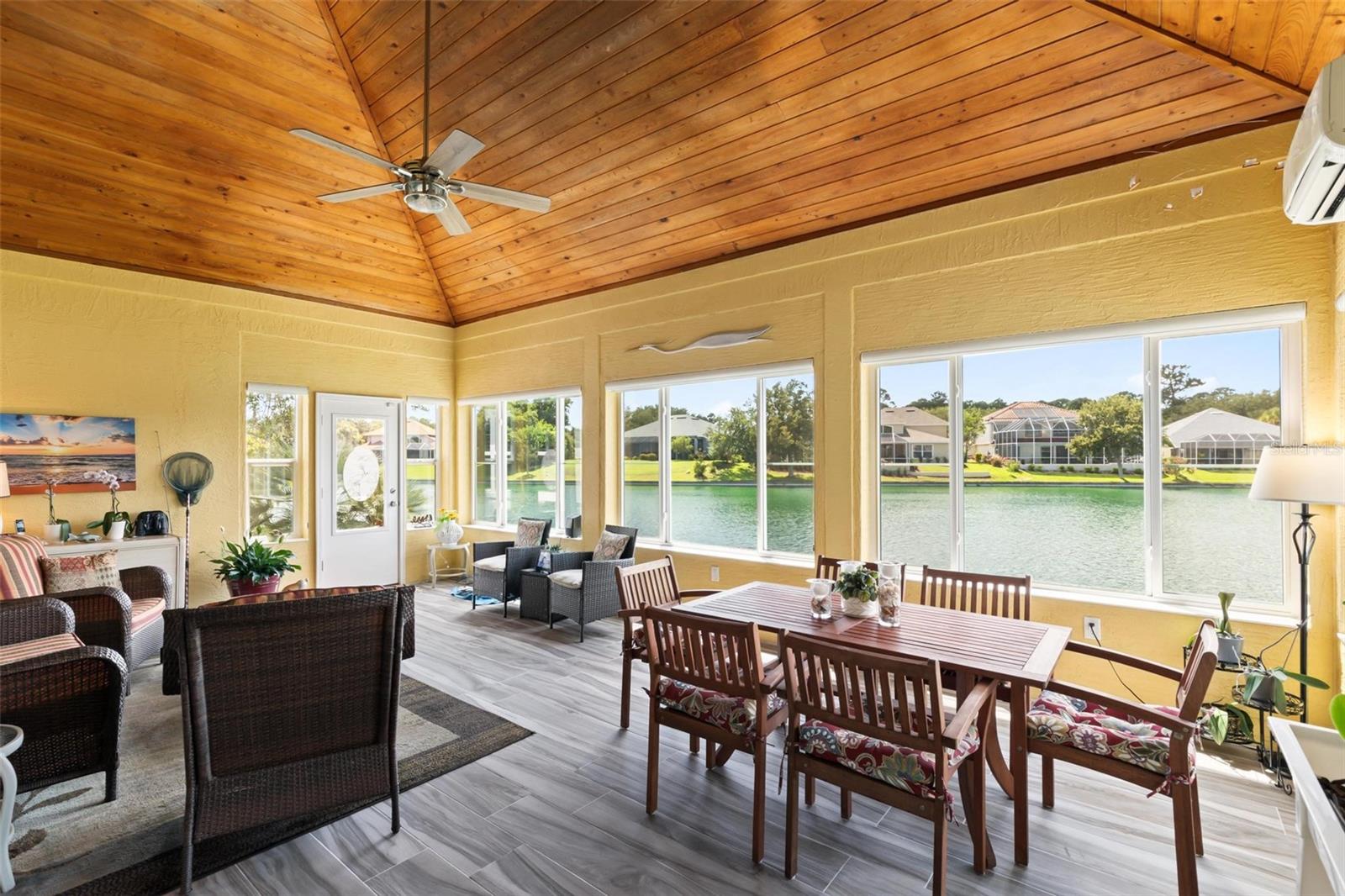 23 PELICAN COURT