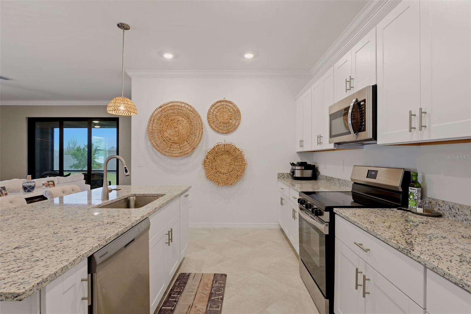 1452 SADDLEWOOD CIRCLE