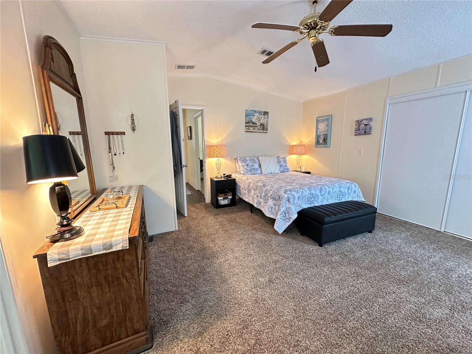 LAKE MARINETTE MHP - Residential