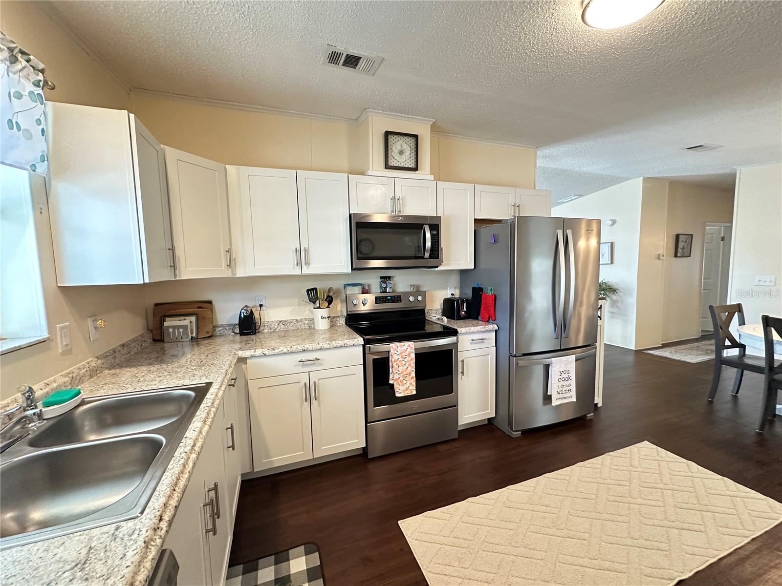 LAKE MARINETTE MHP - Residential