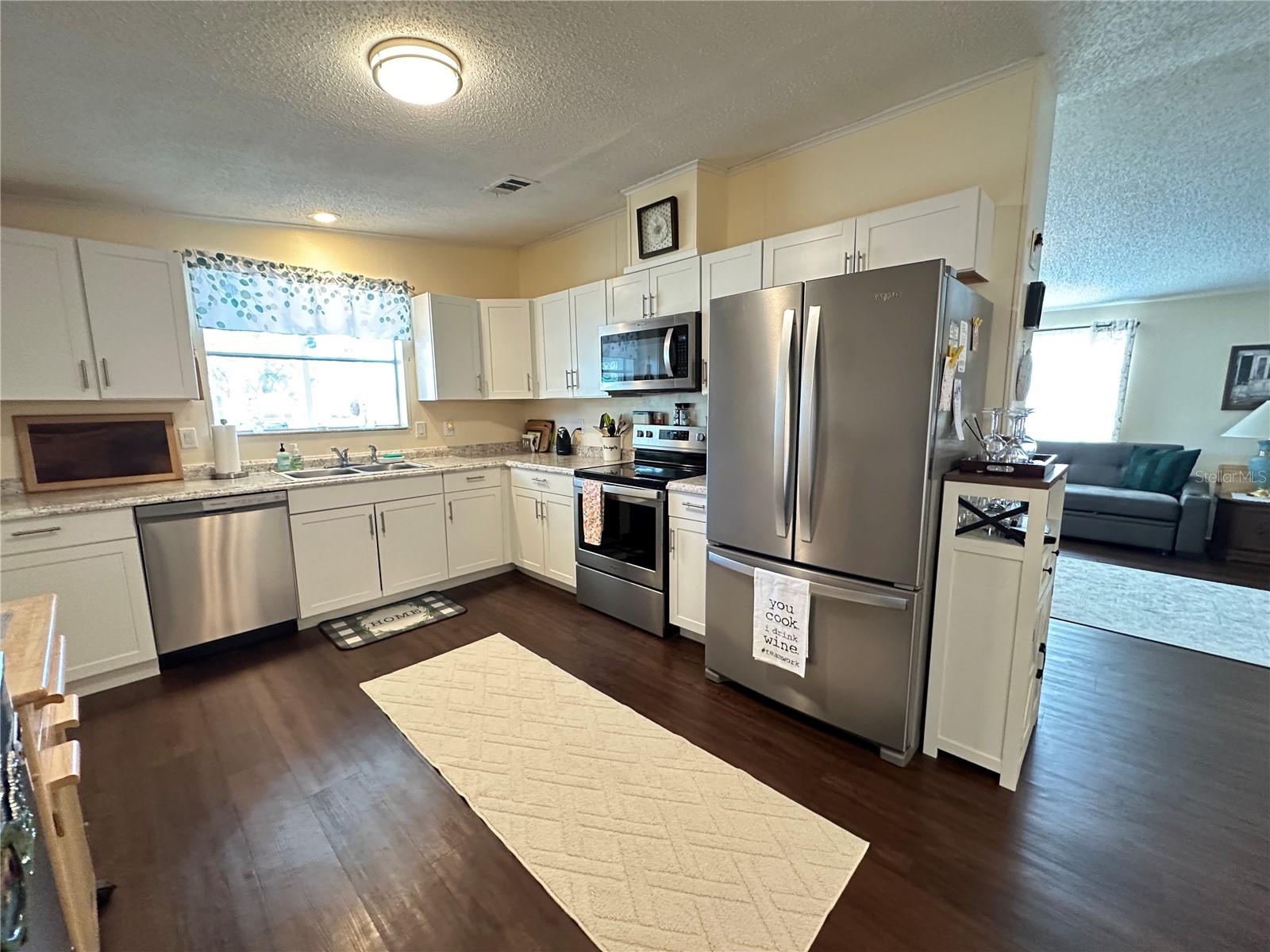 LAKE MARINETTE MHP - Residential