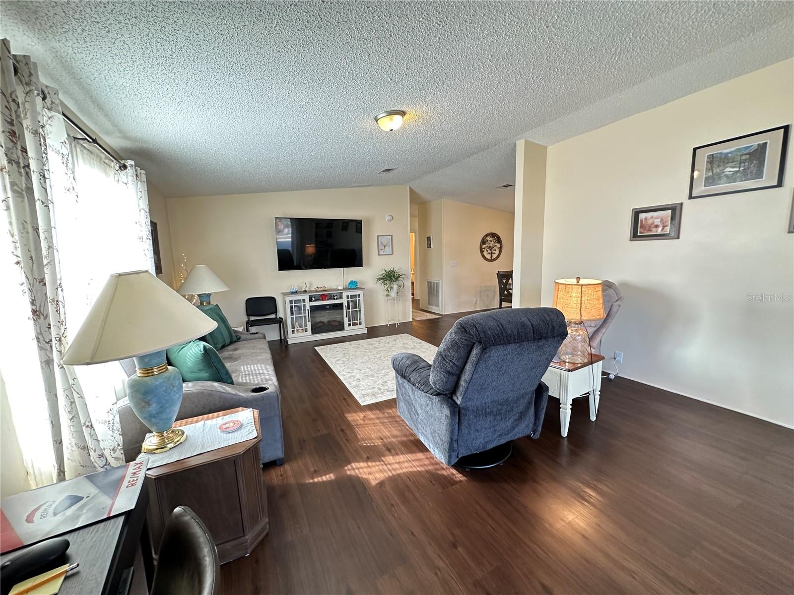 LAKE MARINETTE MHP - Residential