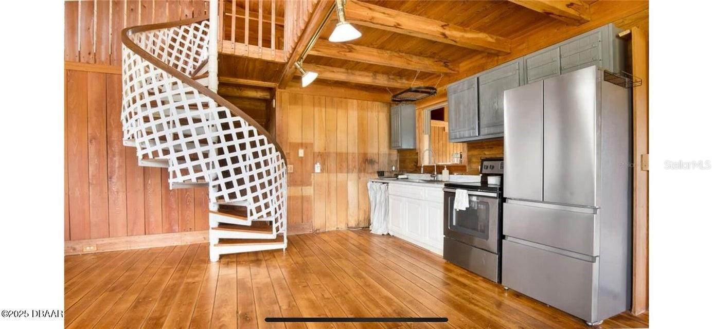 REVEILLE FARMS UNREC 1507 - Residential