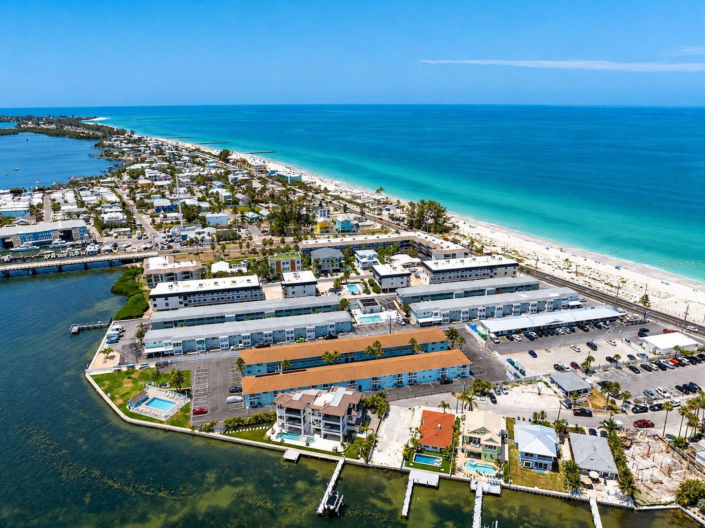 611 GULF DRIVE N A15, BRADENTON BEACH, FL, 34217 1 611 GULF DRIVE N A15