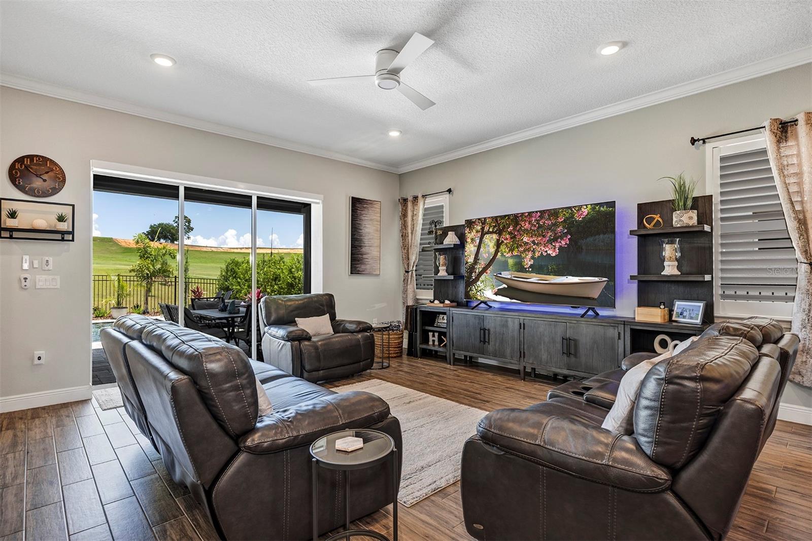 BELLA COLLINA WEST SUB - Residential