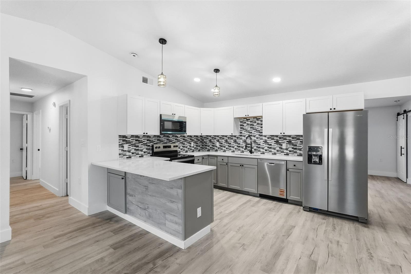 RIDGE MANOR FARMS - Residential