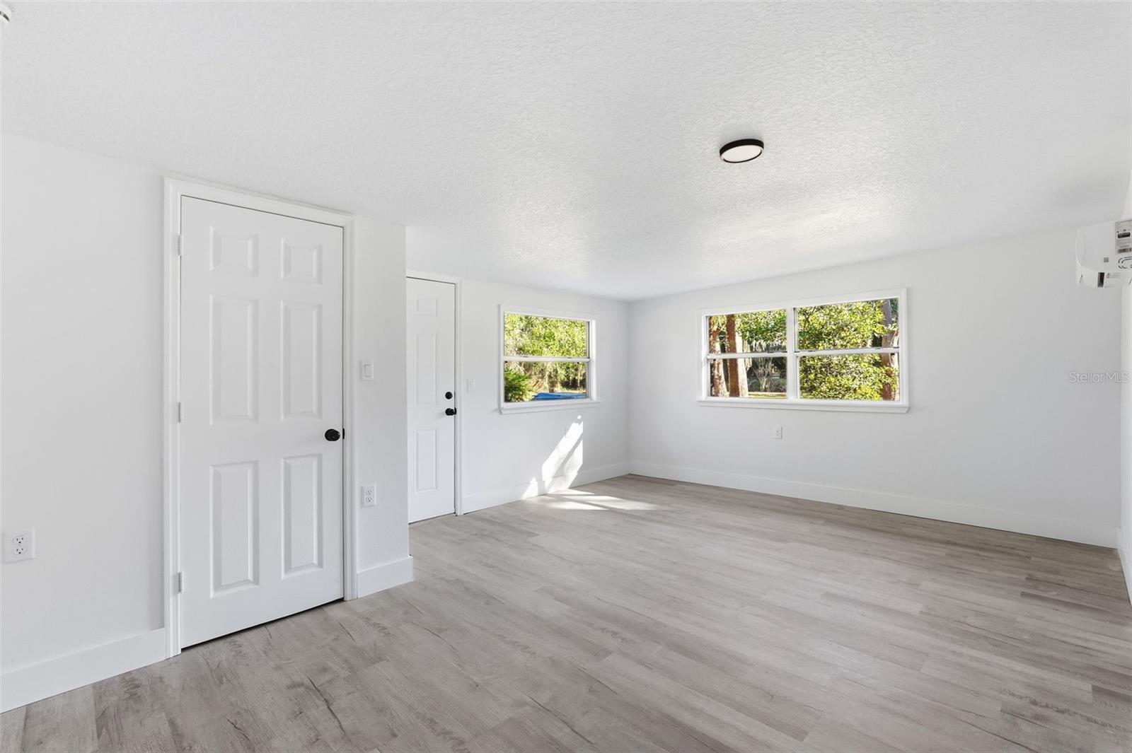 RIDGE MANOR FARMS - Residential