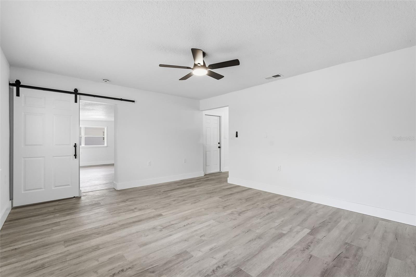 RIDGE MANOR FARMS - Residential