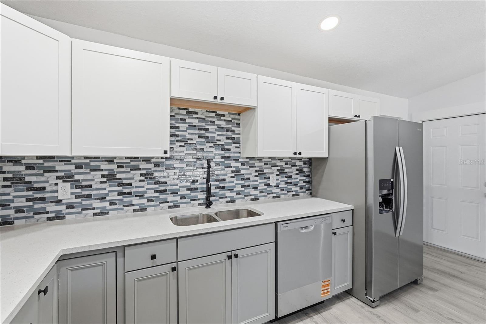 RIDGE MANOR FARMS - Residential