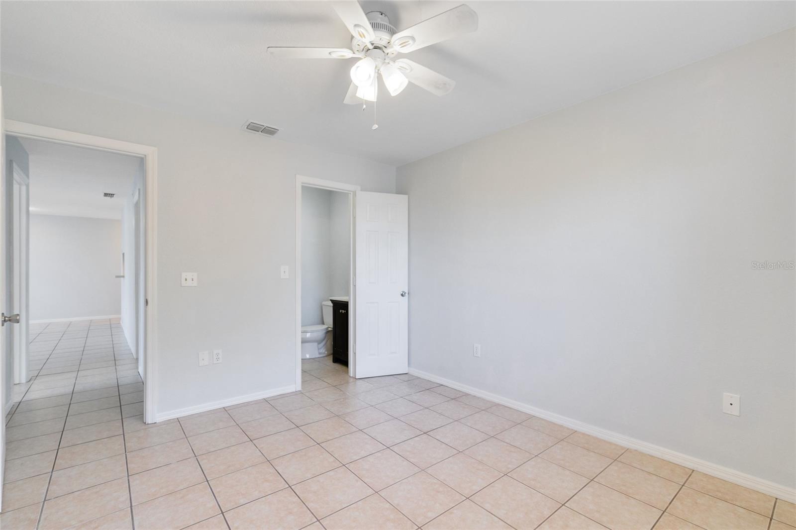 BUENA VISTA DEV - Residential Lease