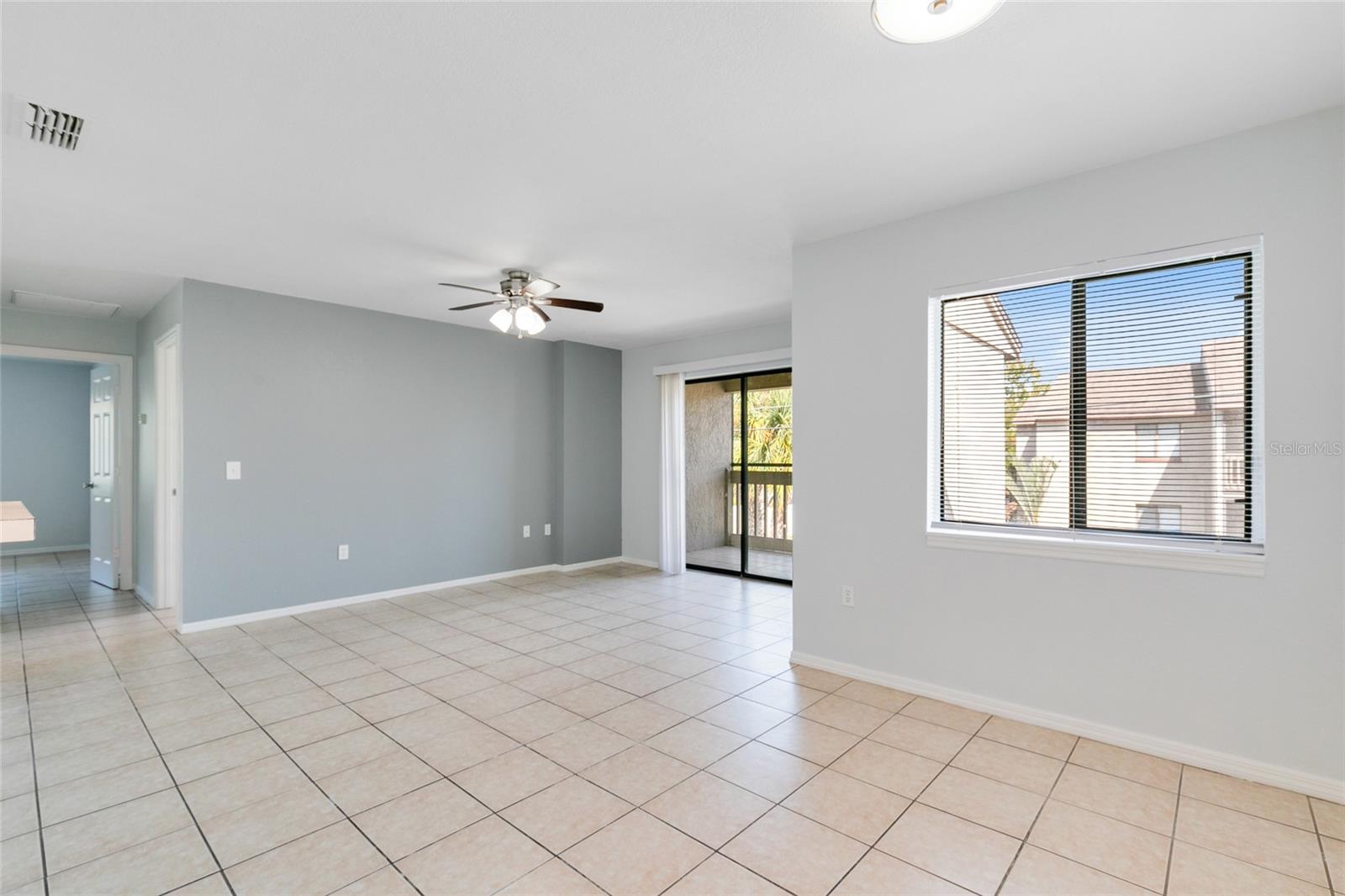 BUENA VISTA DEV - Residential Lease