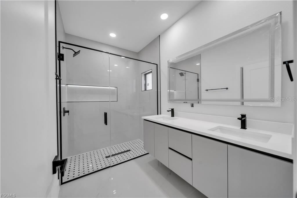 PORT CHARLOTTE SUB 08 - Residential
