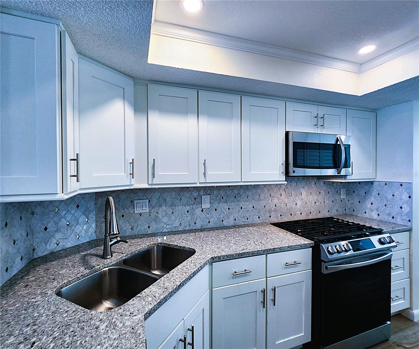 TOWN SHORES OF GULFPORT - Residential