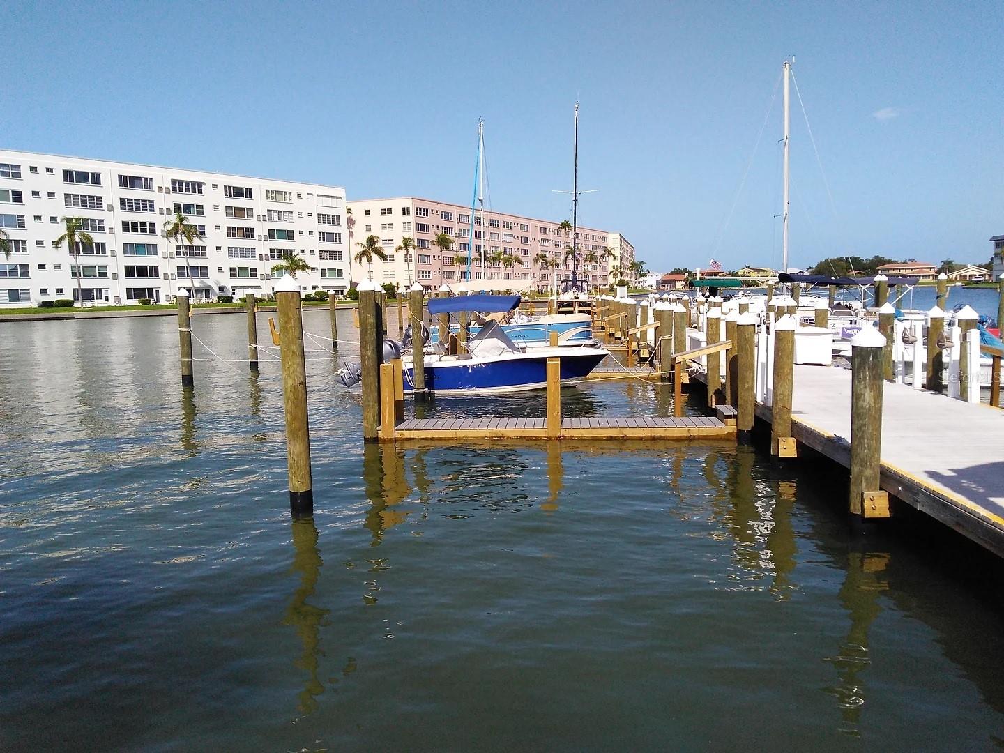 TOWN SHORES OF GULFPORT - Residential