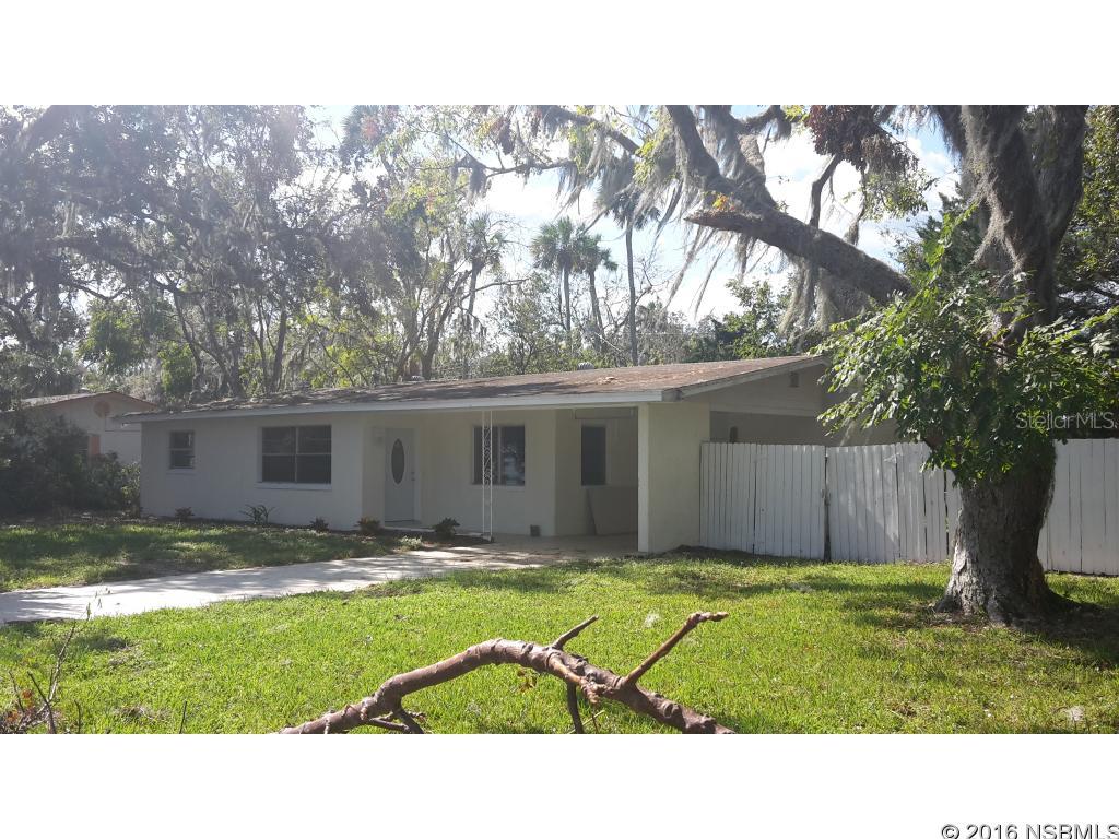 Block 3/2 with family room and screened porch on 3 lots on corner of uncut street across from a lake with ducks. Charming older home with original hardwood floors. Addition in 2005 created an extra large master bedroom and master bath. Oversized lot is fenced. ;Water: City