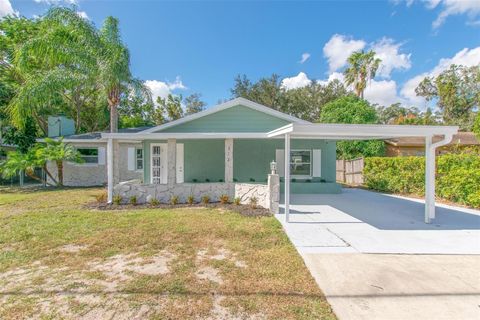 A home in APOPKA