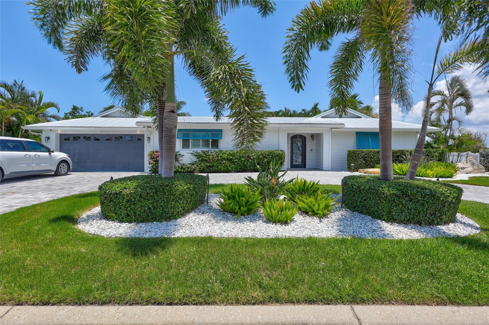 571 RANGER LANE