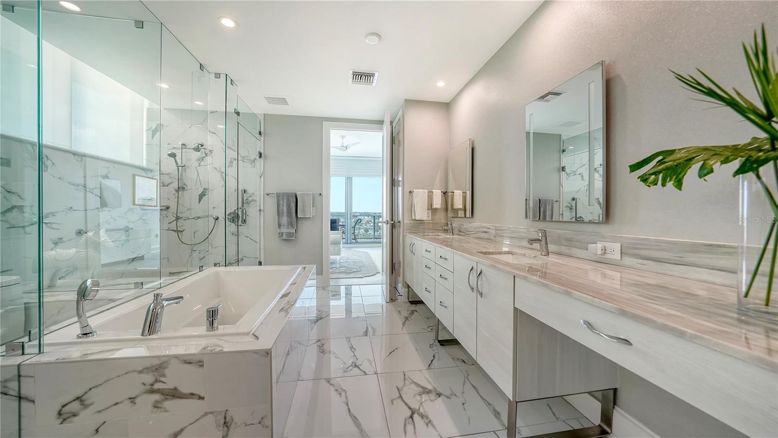 VUE SARASOTA BAY - Residential