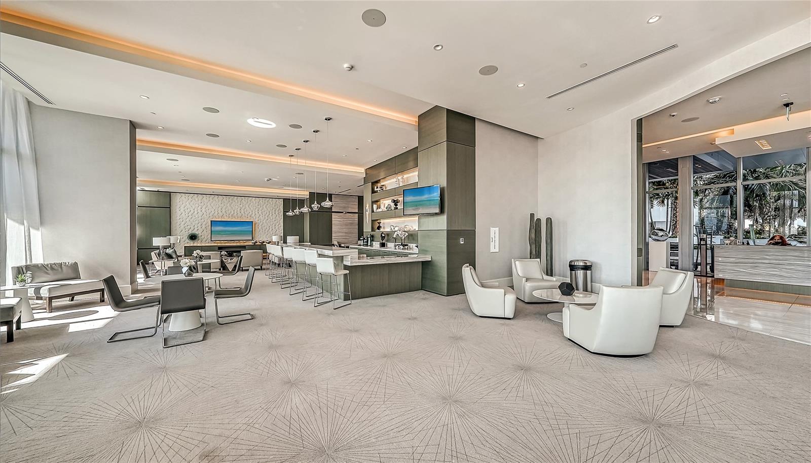 VUE SARASOTA BAY - Residential