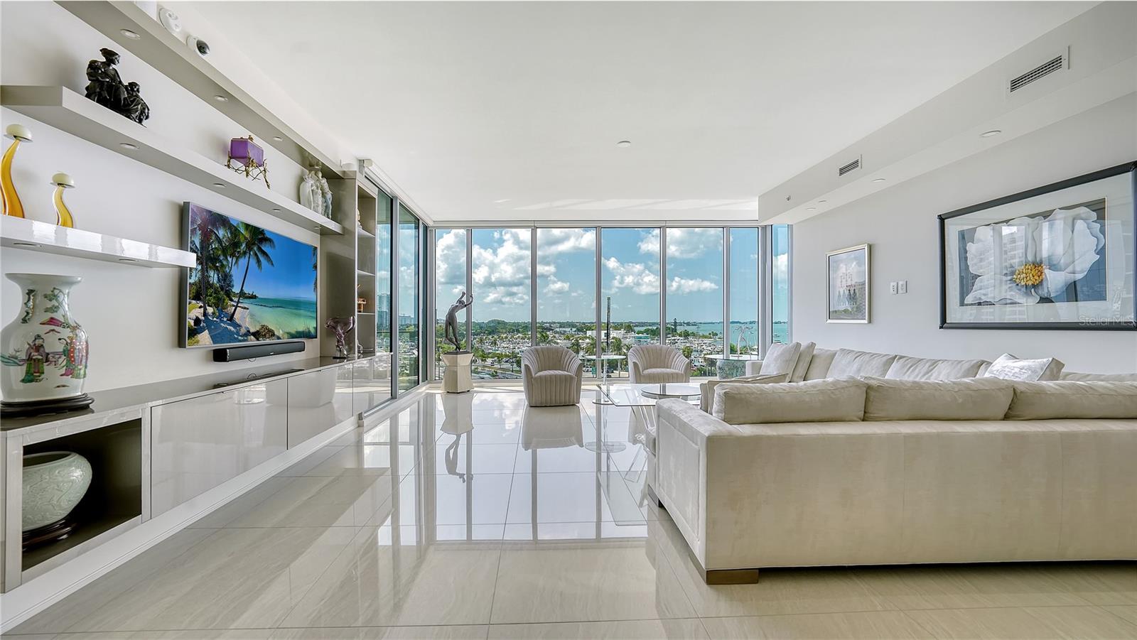 VUE SARASOTA BAY - Residential