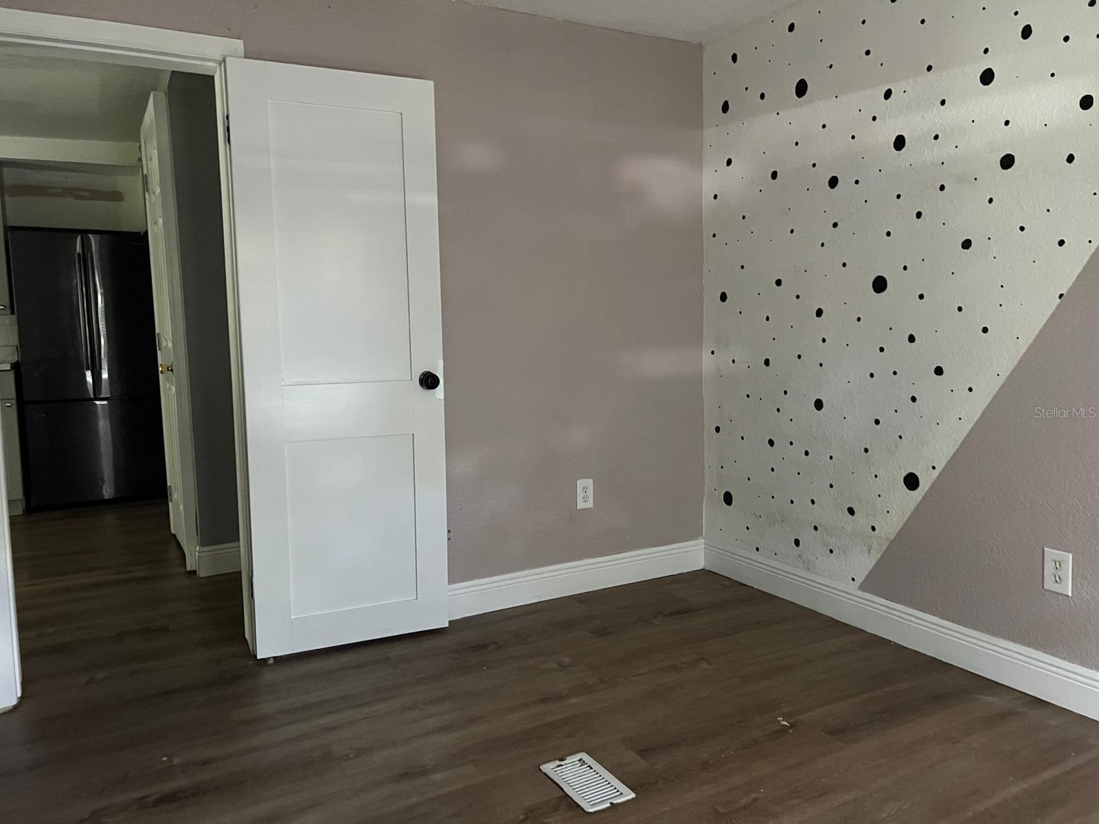 SUNSET RANCH ESTATES - Residential Lease